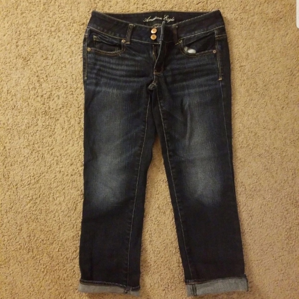 American eagle cropped jeans